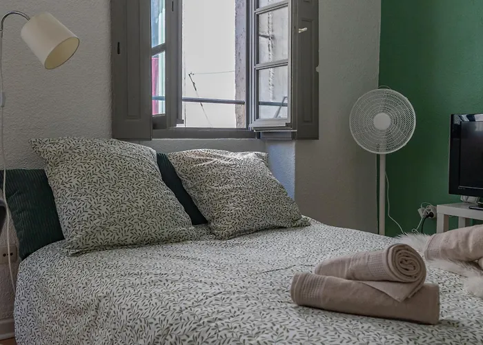 Centre - Proche Des Arènes Et De La Maison Carrée