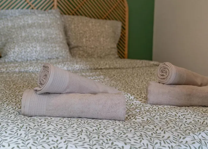 Centre - Proche Des Arènes Et De La Maison Carrée Appartamento *